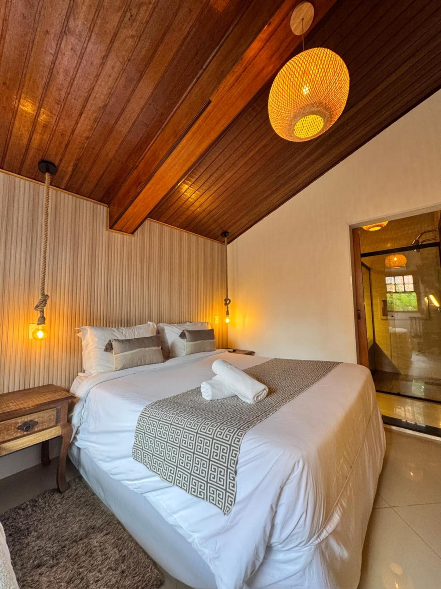 Luxury Room with Hydro,1739416804:JPEG