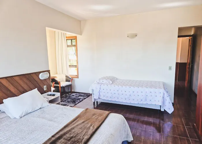 Hotel 4 estrelas: VELINN Hotel Ninho do Falcão